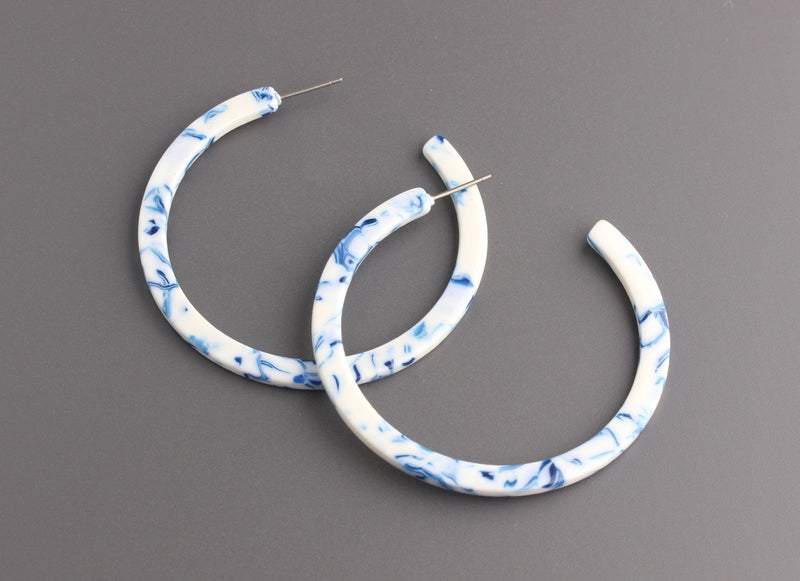 Blue White Hoops Findings, 1 Pair, Tortoise Shell Hoop Earrings, Chinoiserie Jewelry Supply Parts, 2 Inch Resin Hoop Earring, EAR074-50-WU01