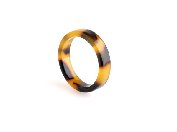 Tortoise Shell Ring 1pc, Cellulose Acetate Ring Blanks, Thin Resin Ring, Simple Ring Band, Tortoiseshell Jewelry Supply Findings, FR001