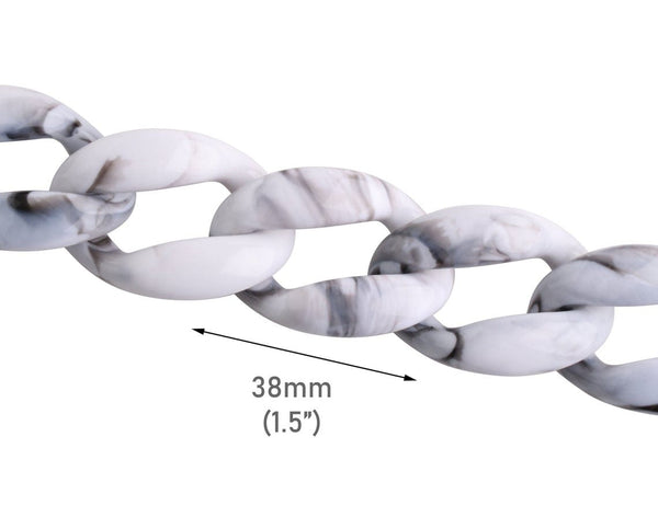 1ft Big Acrylic Chain Links in Carrara Marble, 38mm, White Gray Marble, Raised Curb