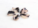 4 Small Petal Charms 18mm, Lucite Flower Petal Dangles, Black White Petal Bead 3D Flower Tortoise Shell Wavy Petals Tiny, FW002-18-WT