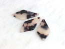 2 Diamond Shaped Charms, Blonde Tortoise Shell, Rhombus Shape, Cellulose Acetate, 31 x 15mm