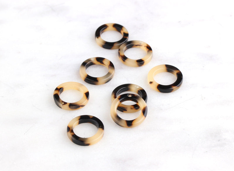 4 Small Ring Links in Blonde Tortoise Shell, 15mm Circle Link Flattened Rings Closed, Yellow Ring Beads Jonquil, Resin Connector RG031-15-BT