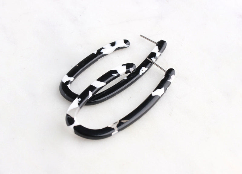 Oval Hoop Earrings Supply, 1 pair, Black and White Tortoise Shell Hoops Acetate Jewelry Findings, Animal Print, 2 Inch Hoops, EAR020-53-BW