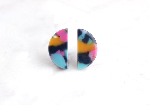 4 Small Half-Moon Charms, Blue Pink Yellow, Rainbow Studs Earrings Tortoise Shell Jewelry Acetate Acrylic Shapes Tropical Bead LAK023-20-UPY