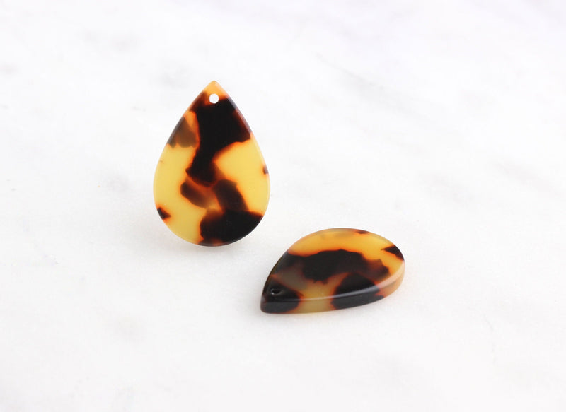 2 Flat Teardrops Charms in Tortoiseshell, 1 Hole, Cellulose Acetate, 21.5 x 15mm