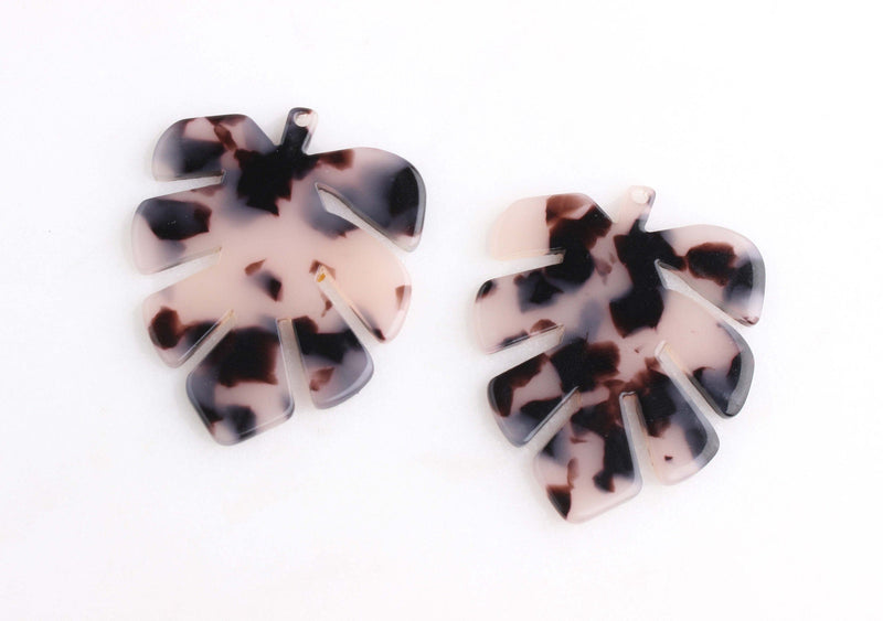 2 Big Monstera Leaf Pendants, Blonde Tortoise Shell, Cellulose Acetate, 43 x 35mm