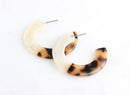 Blonde Tortoise Shell Hoop Earrings Parts, 1 Pair, Two Tone Earrings, Flat Hoop Earring Supply, White Hoops, Chunky Hoops, EAR047-39-2WBT