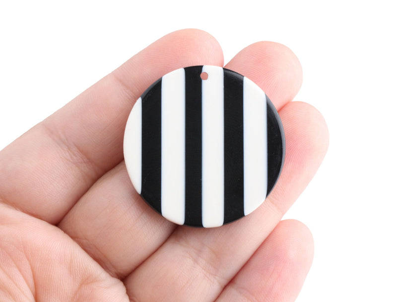 4 Black White Striped Pendants, Large Round Discs 1 Hole, Goth Stripes Resin, Monogrammable Blanks, Acrylic Earring Blanks, CN189-35-BWST
