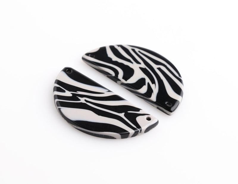 2 Half Circle Connectors with Zebra Stripes, 2 Holes, Black and Light Gray, Cellulose Acetate, 37 x 18mm
